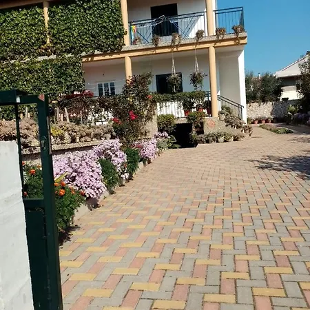 Three Bedroom Niko Apartment Zadar