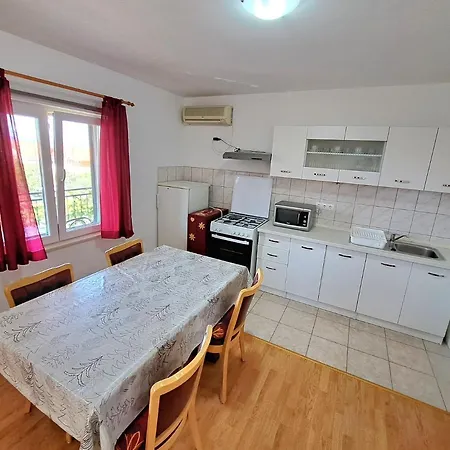 Three Bedroom Niko *